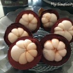 ミニマリストの朝は、エクササイズと沢山のフルーツからスタートする