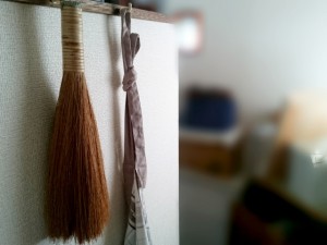 黒いあのオシャレ用品、いっぱい断捨離しました！大掃除が中断してしまうワケ