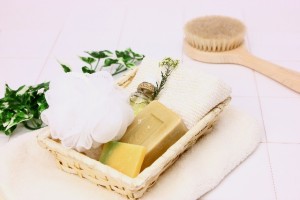 ミニマリスト家の、かわいそうな誰も使わぬ石鹸と石鹸皿、断捨離するの！？